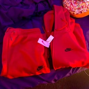 Mens Nike Sweatsuit